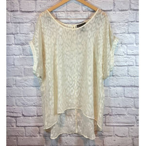 5/$25 Lane Bryant Ivory White Leopard Semi Sheer Short Sleeve Shirt 2X 18/20